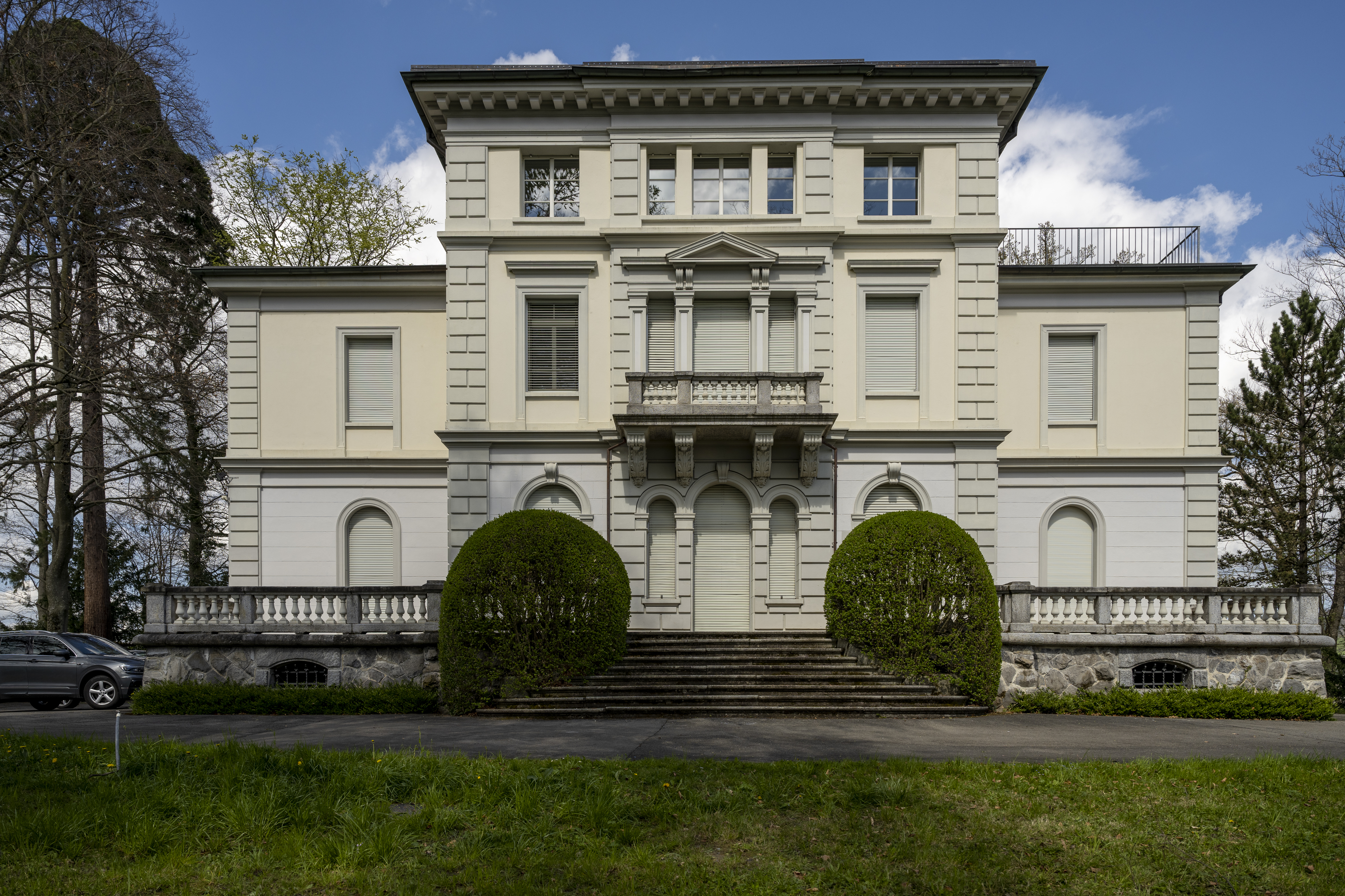Villa