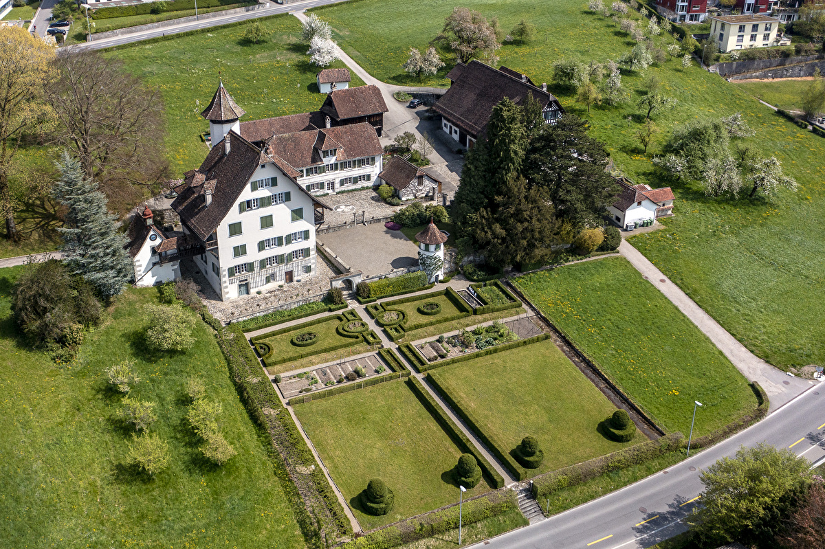 Zurlaubenhof